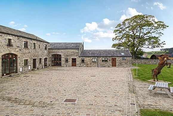 Orcaber Farm Barn