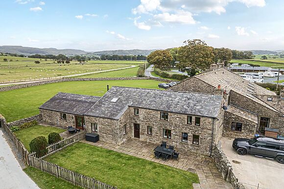 Orcaber Farm Barn