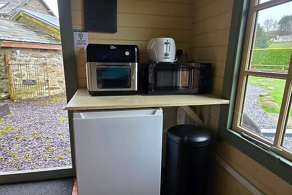 Cwt Tyddyn Shepherd's Hut