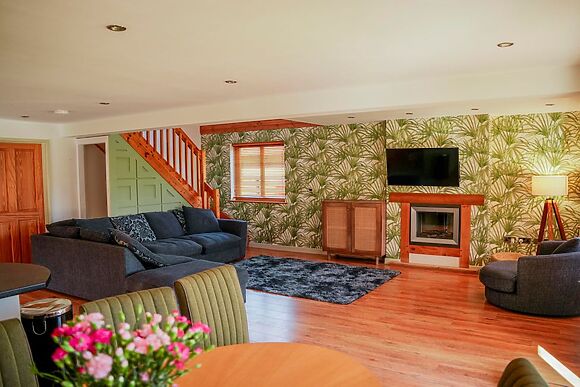 Willow Lodge
