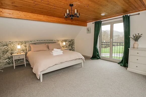 Willow Lodge