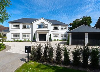 Sea Estate House