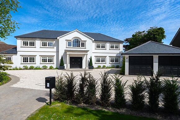 Sea Estate House