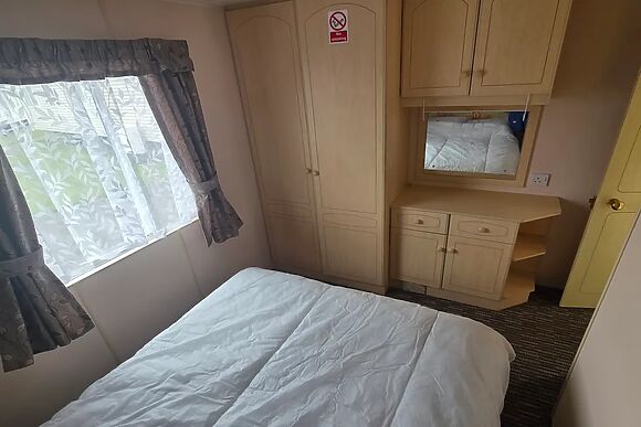 Number 186 Owens Caravan Park