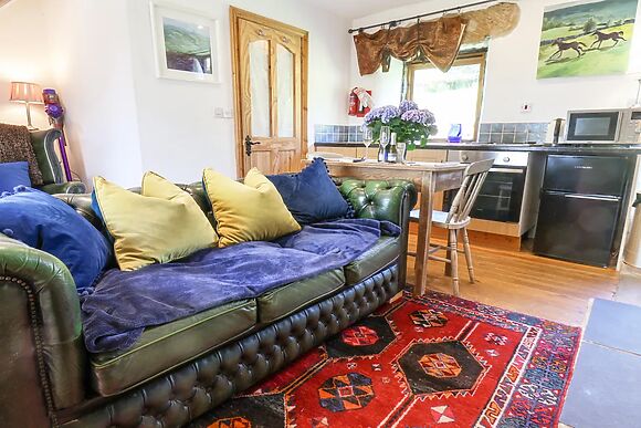 Daffodil Cottage