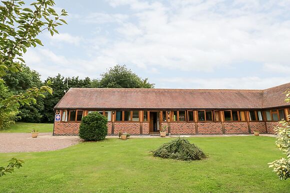 Beesoni Lodge