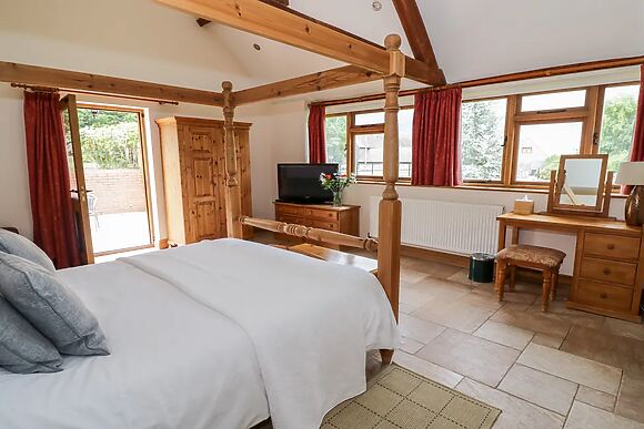 Beesoni Lodge