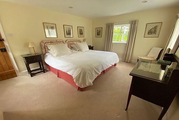 Oke Apple Cottage