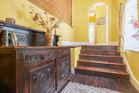 Brookside Manor House