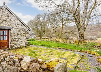 Bythyn Ddol Hafod