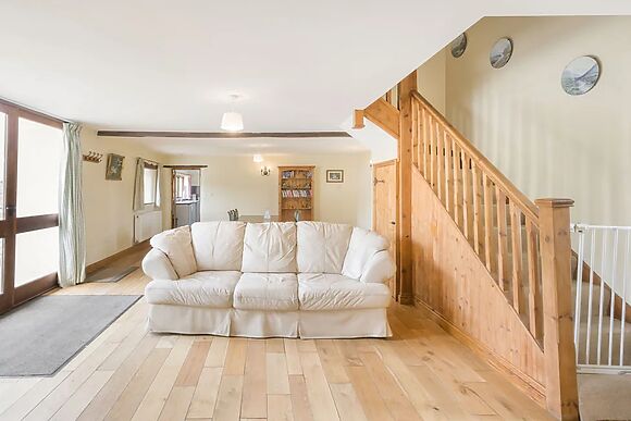 Groves Fishleigh