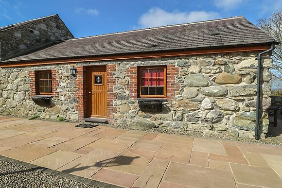 Poppy Cottage