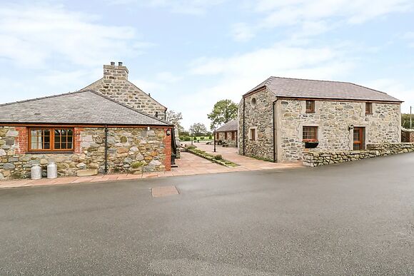 Poppy Cottage