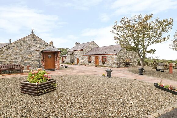 Poppy Cottage