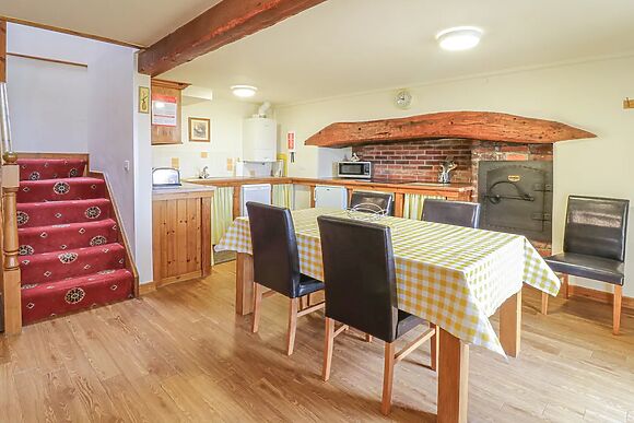 Daffodil Cottage