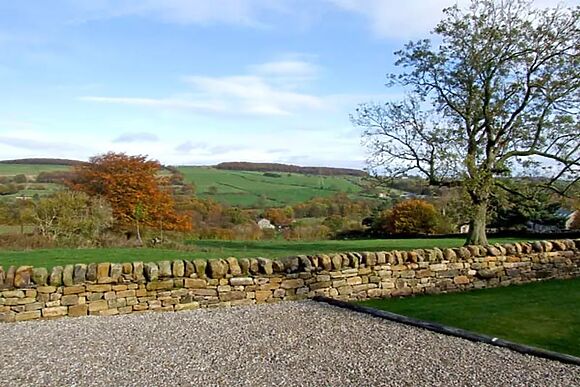 Stoneycroft Barn