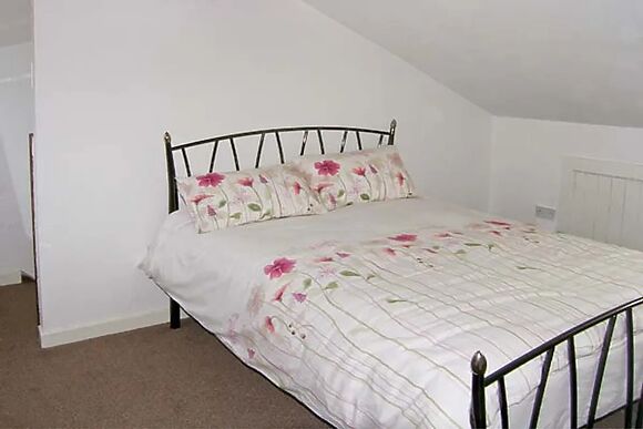 Hendre Aled Cottage 3