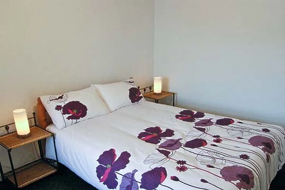 Hendre Aled Cottage 1