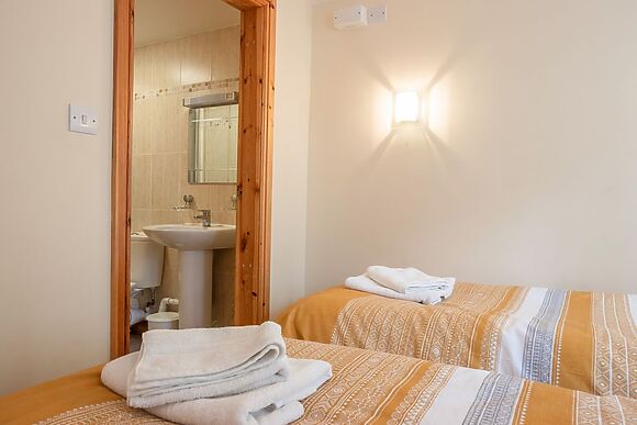 Hendre Cottage