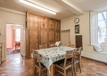 The Old Schoolhouse and Cottage