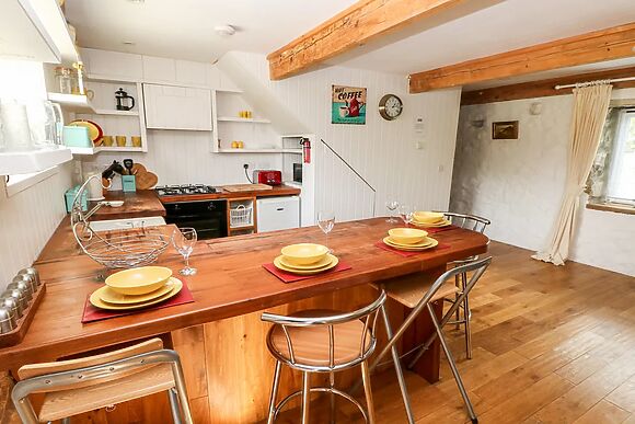 Beekeeper's Cottage