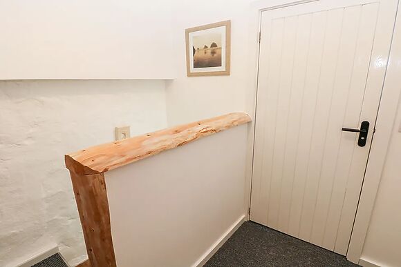 Beekeeper's Cottage