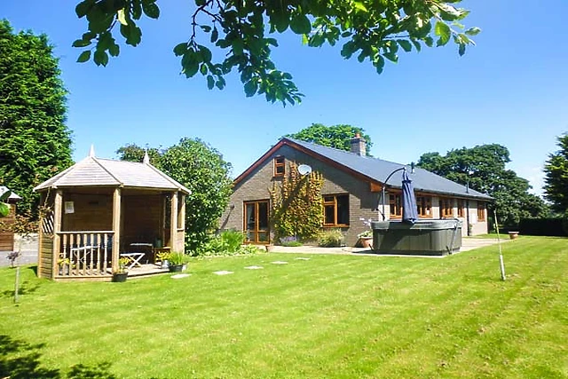 Tynddol Bungalow