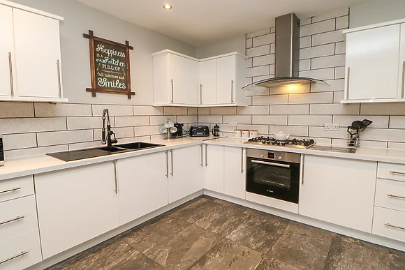 Knights Corner Stanhope Castle