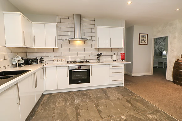 Knights Corner Stanhope Castle