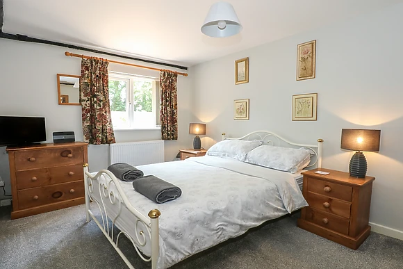 Hadleigh Farm Cottage