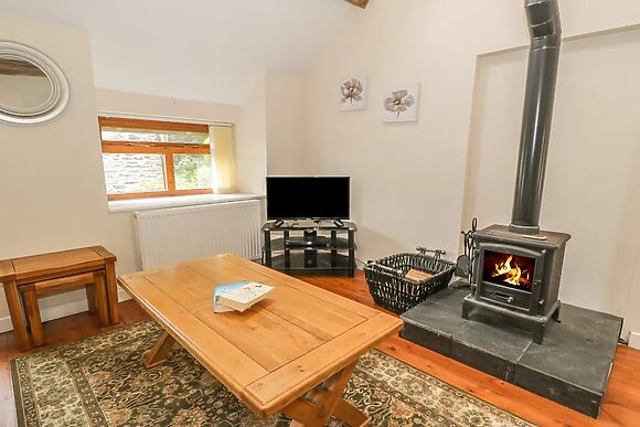 Hendoll Cottage 1