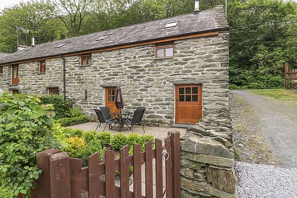 Hendoll Cottage 2