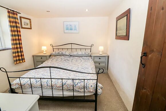 Bwthyn Yr Helyg (willow Cottage)