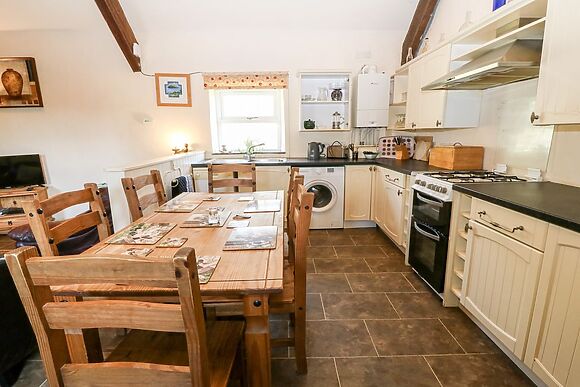 Bwthyn Y Dderwen (oak Cottage)