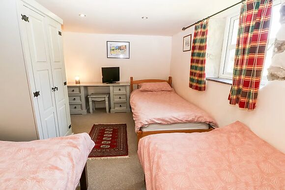 Bwthyn Y Dderwen (oak Cottage)