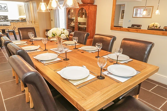 Bryn Derwen Coach House