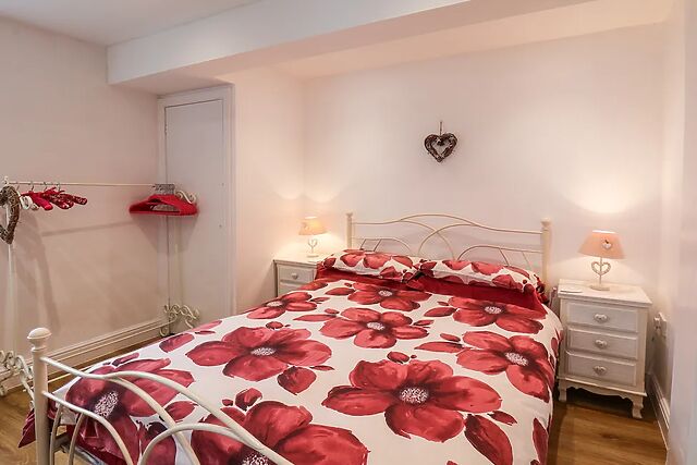 Cupid's Cottage