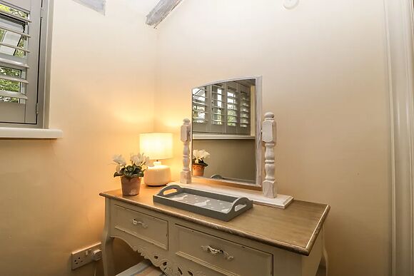 Pear Tree Cottage