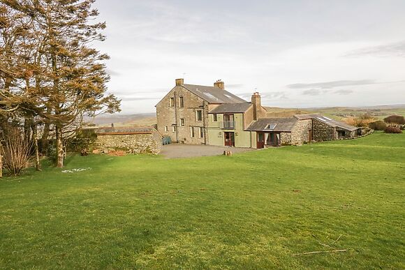 Groffa Crag Farmhouse