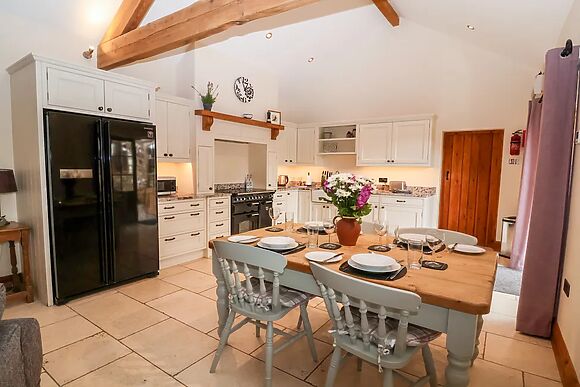 Mistal Cottage