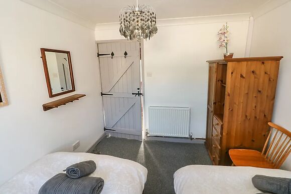 Corner Cottage
