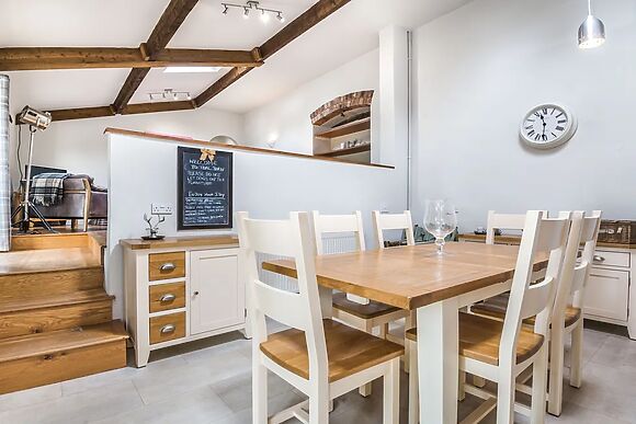 Teal Barn Annexe