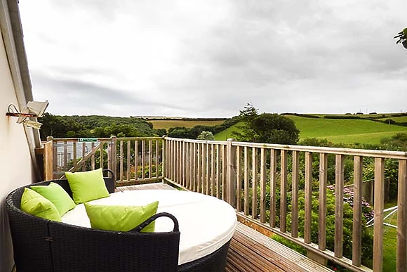 Summerfield House with Hot Tub