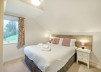 Maple - Woodland Cottages