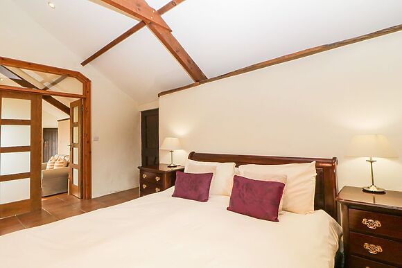 Nestling Barn