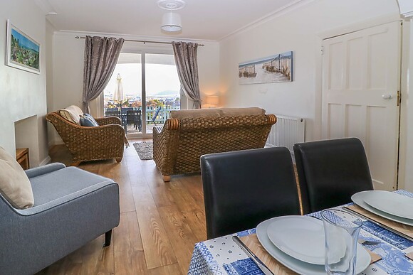 2 Moorlands