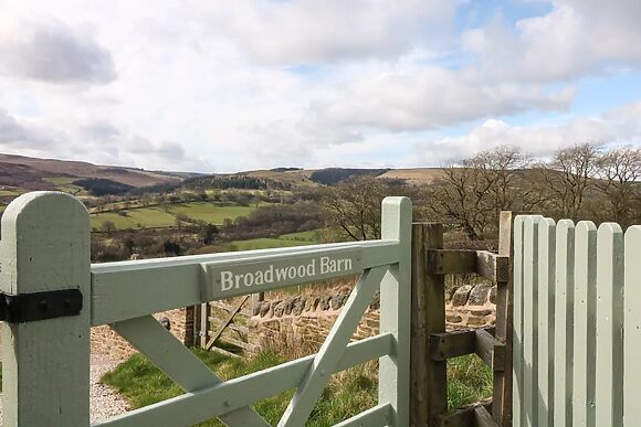 Broadwood Barn