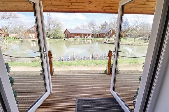 Lily-pad Lodge