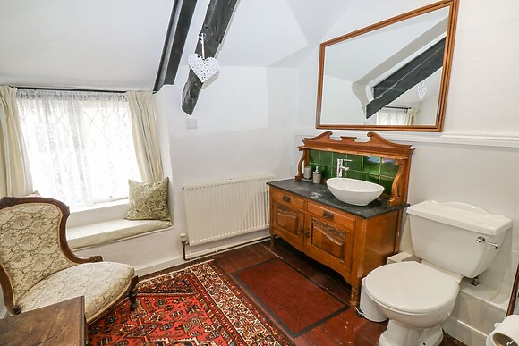 Hearthstone East Cottage