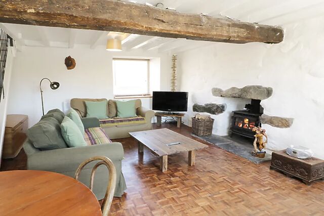 2 Borthwen Cottages